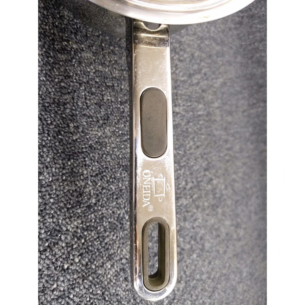 Oneida‎ Immaculate Saucepan Silver 18/10 Stainless Steel 1 Quart Pot with Lid